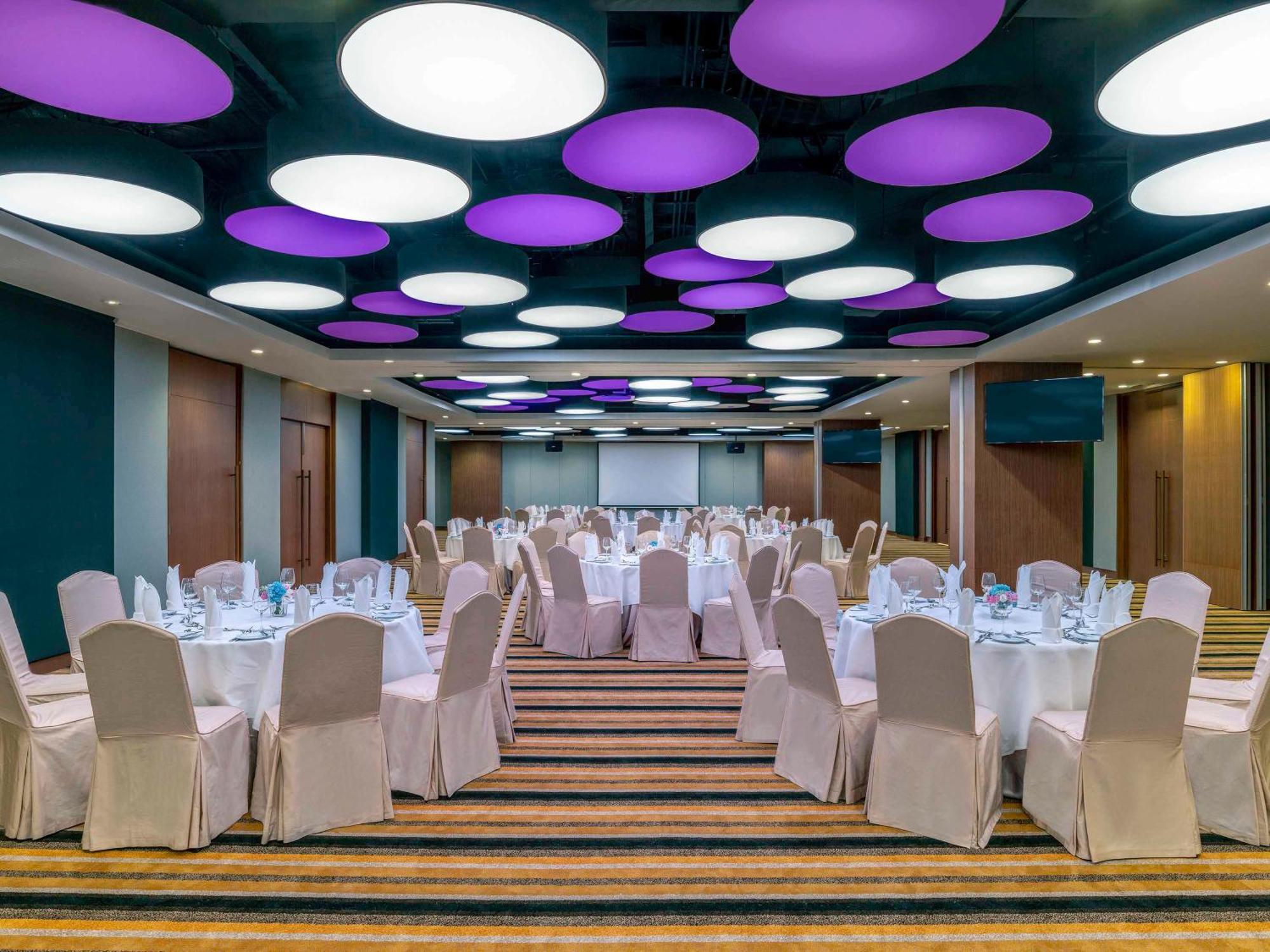 Novotel Bangkok On Siam Square Екстер'єр фото