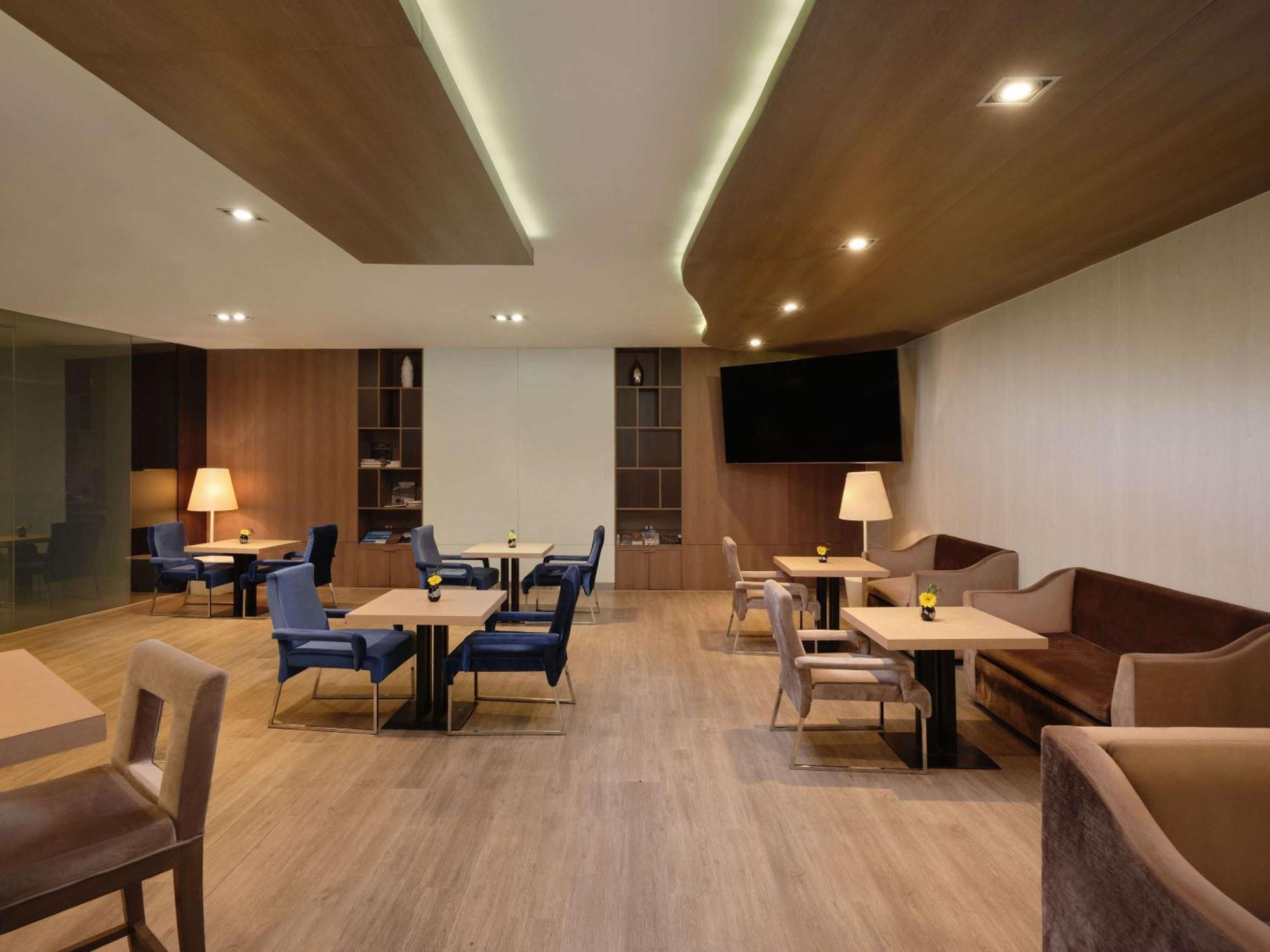 Novotel Bangkok On Siam Square Екстер'єр фото