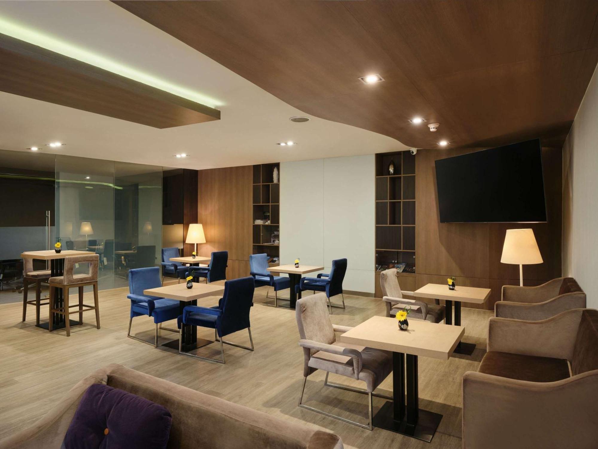 Novotel Bangkok On Siam Square Екстер'єр фото